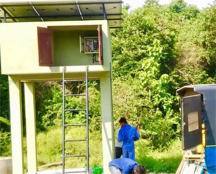 Projet d'irrigation par pompe solaire avec inverseur à Usull (2)